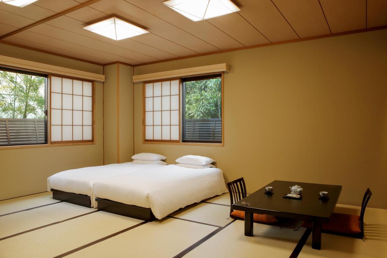 Gion Ryokan Karaku Kyoto Exteriör bild
