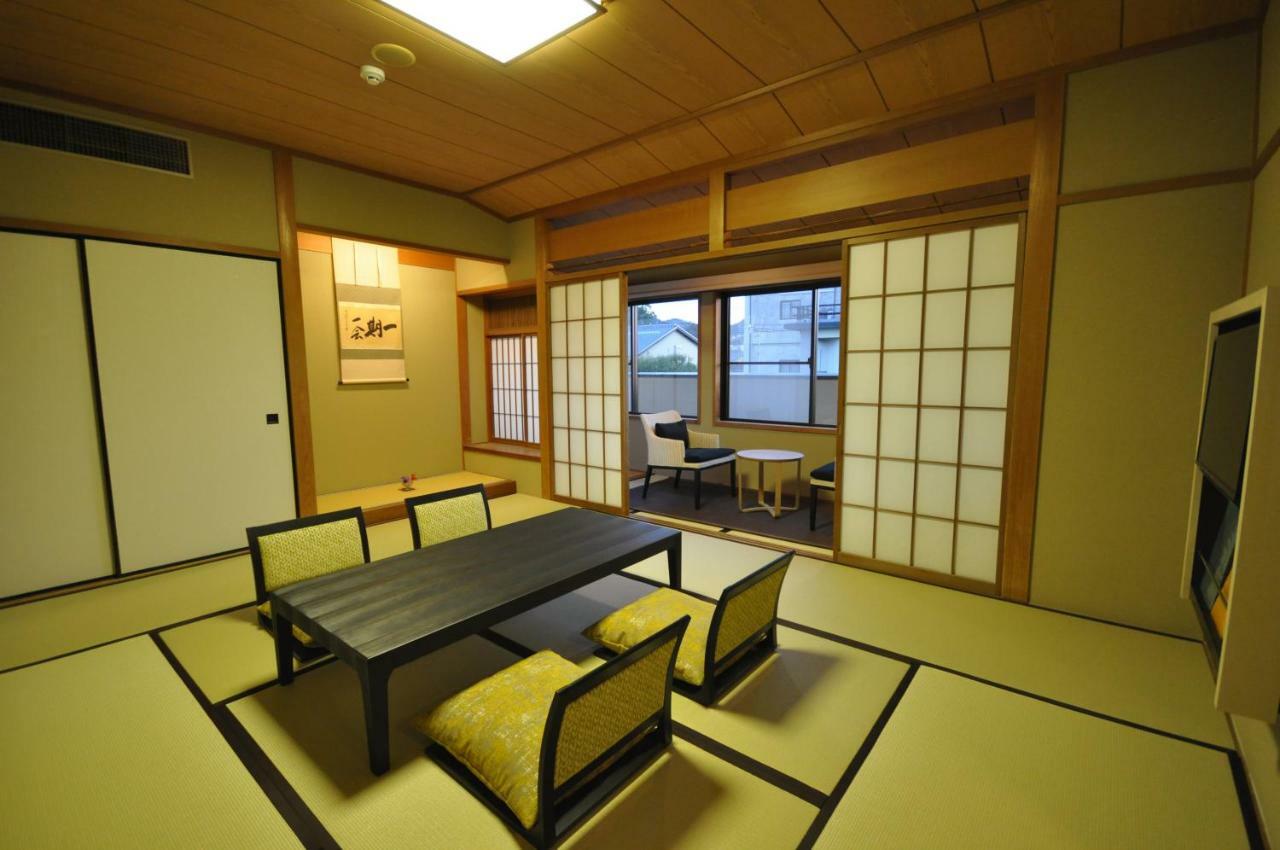 Gion Ryokan Karaku Kyoto Exteriör bild